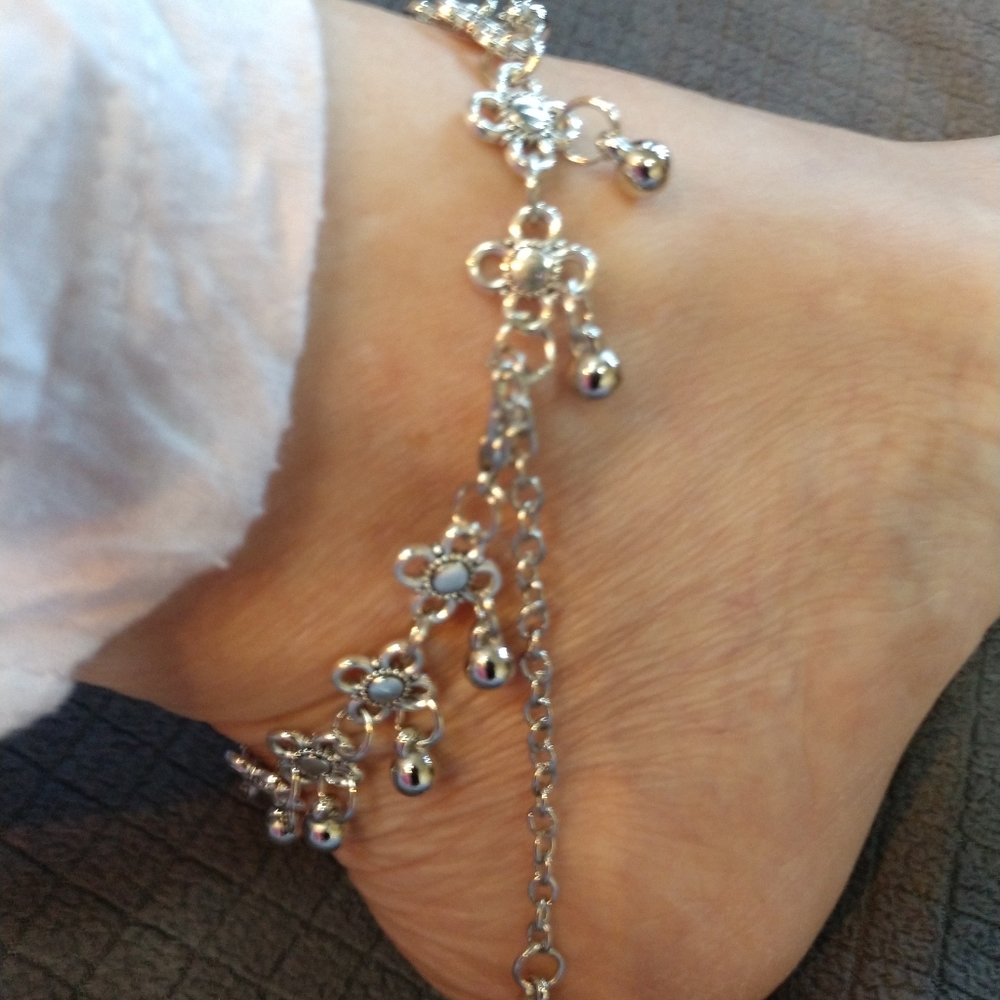 Anklet beaded and floral - Picture 2 of 8